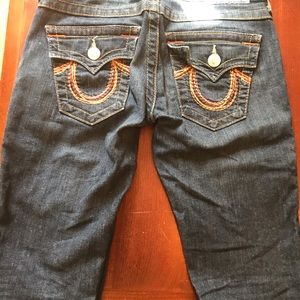 LN Multi True Religion Big T Straight leg jeans 25